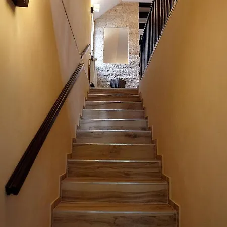 Rozelor Apartment *